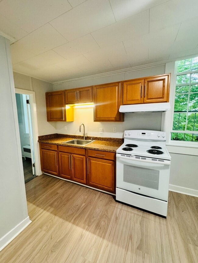 Photo - 40 Pond St Unit 4