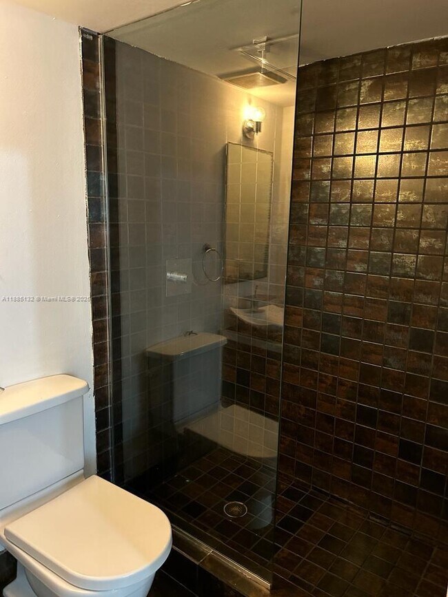Photo - 1560 Pennsylvania Ave Unit 211