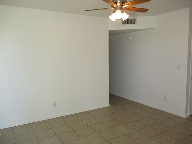 Photo - 2801 Paloma Senda