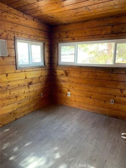 Photo - 420 N Norma St