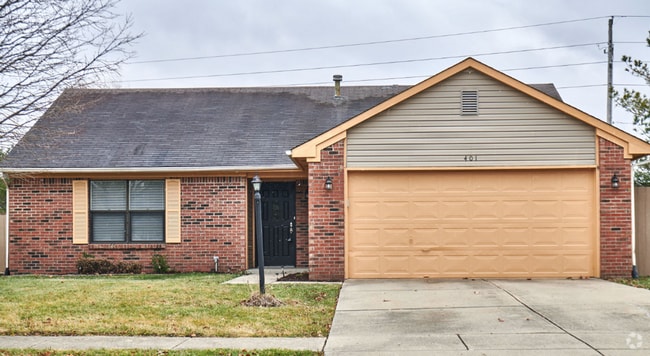 Building Photo - Beautiful Three Bedroom Single Family Home...