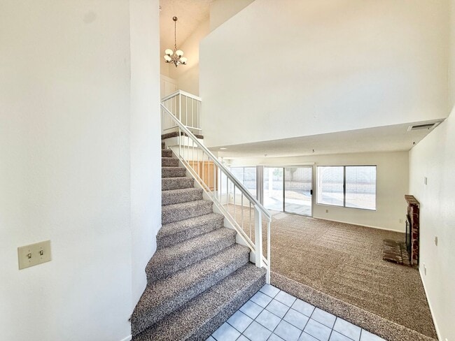 16309 Silverbirch Rd