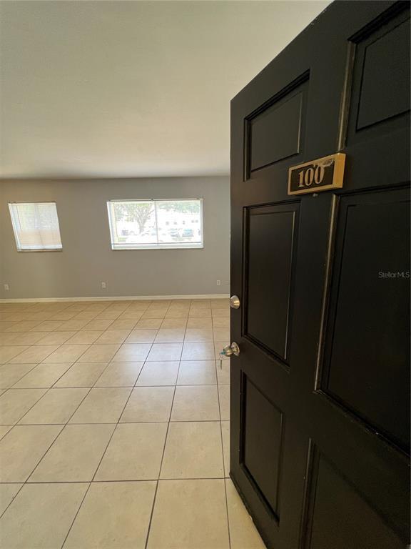 3206 W Azeele St Unit 100