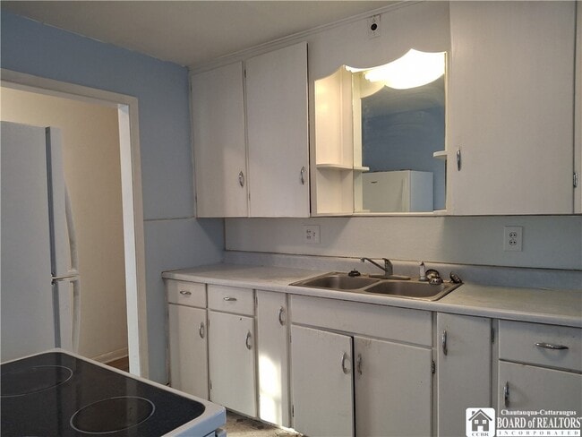 Photo - 269 Delaware Ave