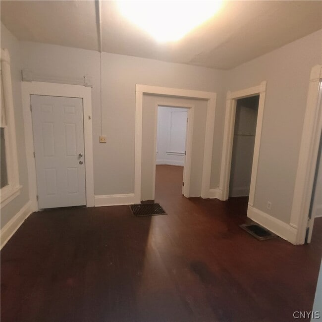 Photo - 406 Union Pl