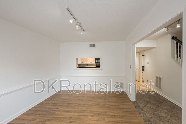 Photo - 9070 Cobbler Ct