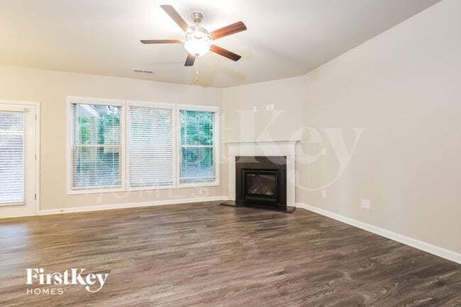 Photo - 3628 Moon Crest Dr