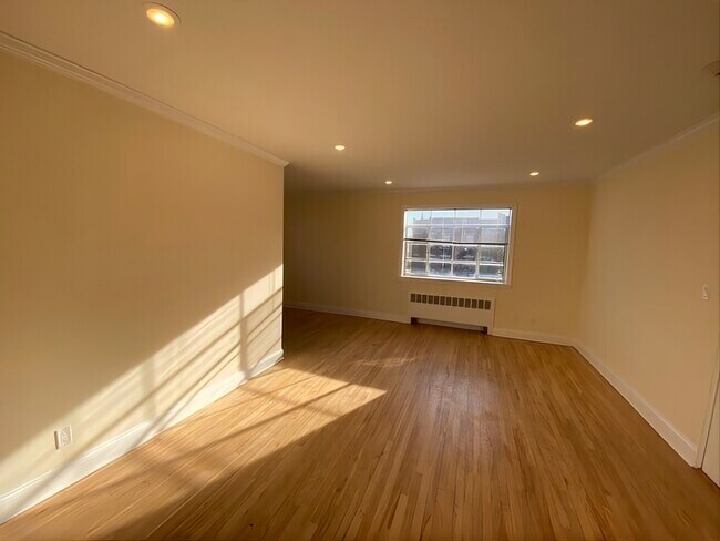 Photo - 85 Saint Paul St Unit 3