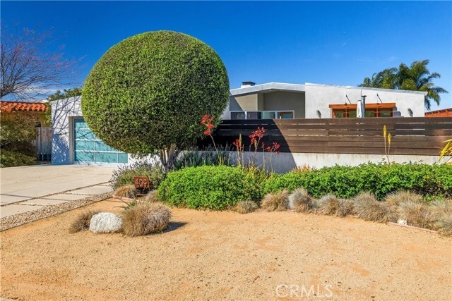 Photo - 409 C. Mayor