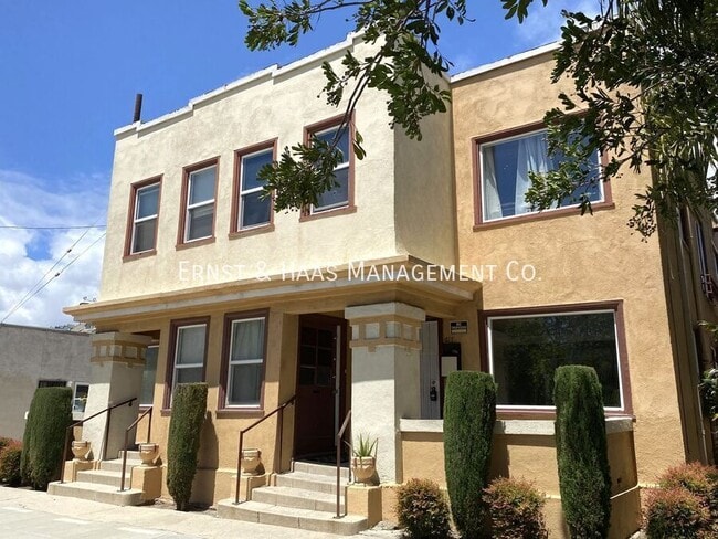 Building Photo - 621 W 3rd St Rental