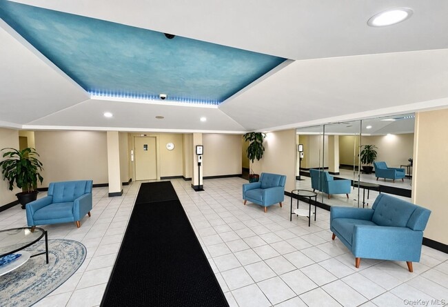 855 E Broadway Unit Le