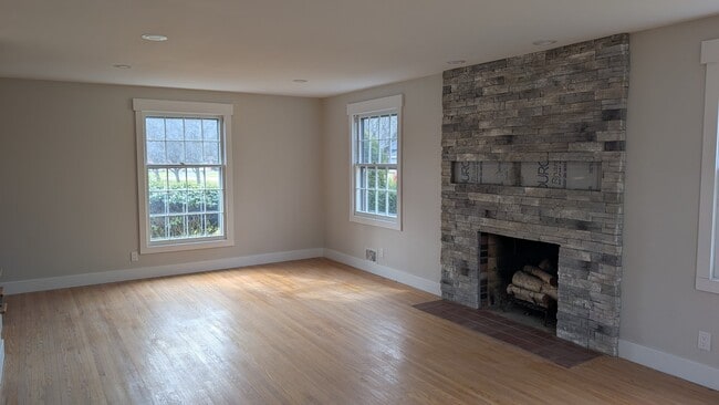 Photo - 25 Red Bud Rd