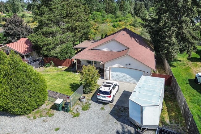 Photo - 9048 Pepperidge Ln SE