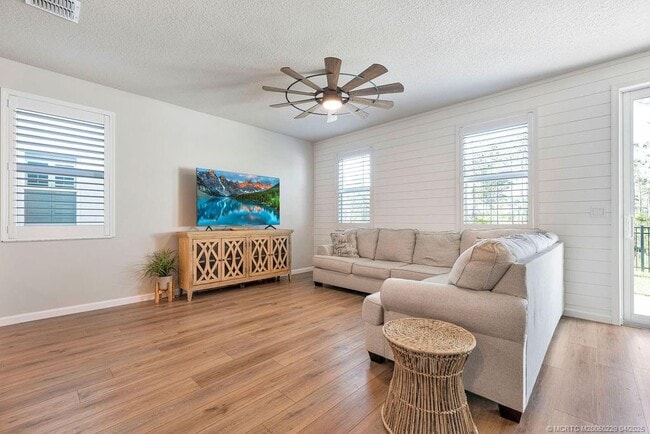 Building Photo - 250 Osprey Preserve Blvd Rental