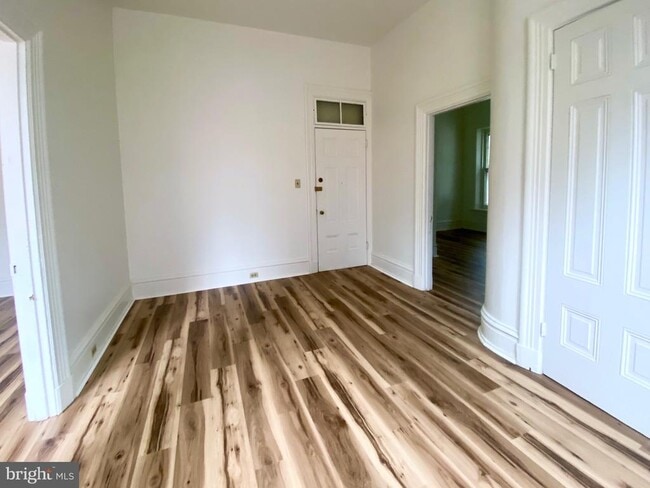 Photo - 26 S 2nd St Unit 2