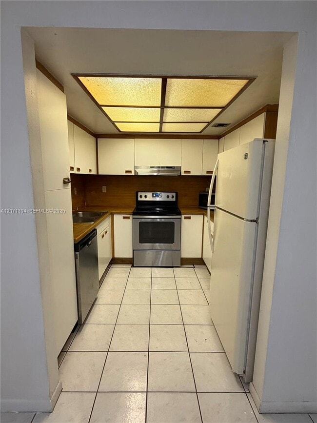 Photo - 9015 SW 125th Ave Unit N102