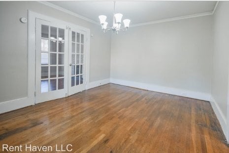 Photo - 4213 Ridgewood Ave