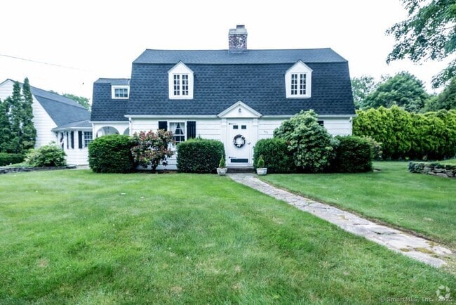 Building Photo - 453 Chestnut Hill Rd Rental