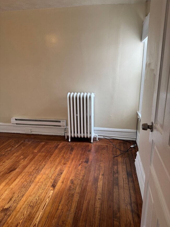 Photo - 718-718 Washington St Unidad 718 W Washington - Apt 3