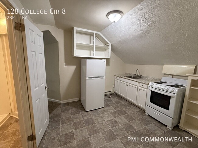 Photo - 128 College Cir