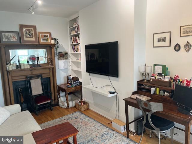 Building Photo - 2107 S St NW Unit I Rental