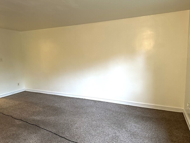 Photo - 4934 Wynnefield Ave Unit 2