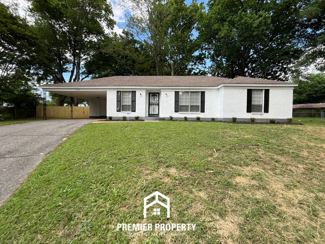 Building Photo - NEWLY RENOVATED 4BR/2BA Whitehaven Home | 1,532 Sq Ft, Hardwood Floors & Fireplace
