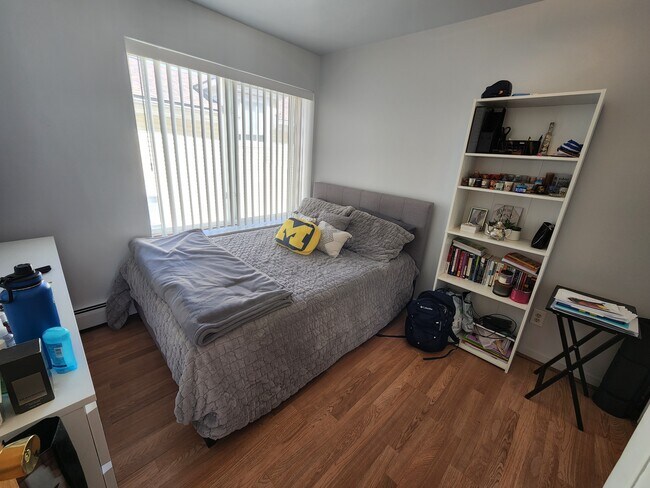 Photo - 818 Brown St