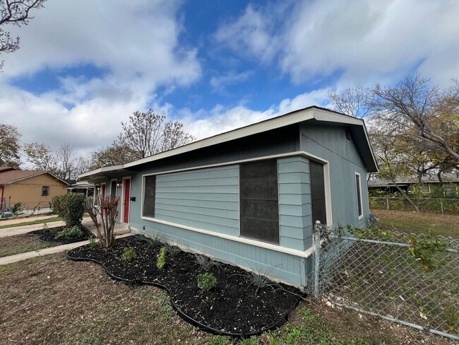 Photo - BEAUTIFUL HOME IN SAN ANTONIO TX. MOVE IN READY!.