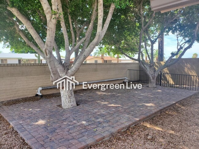 Photo - 5913 E Ellis St