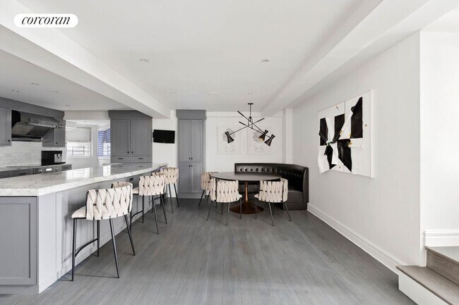 Photo - 79 Laight St