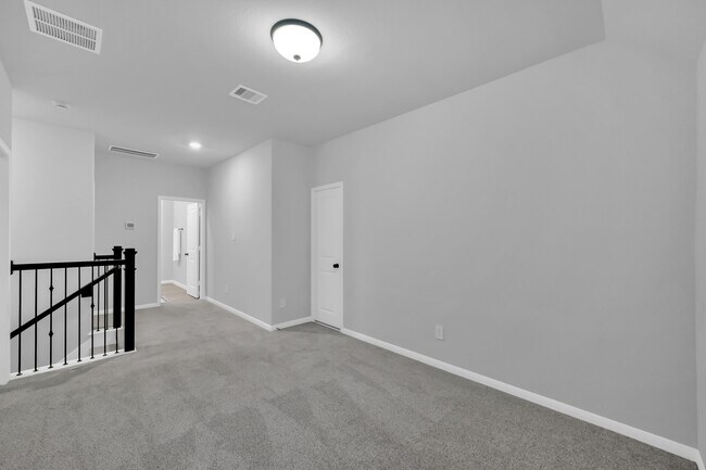 Photo - 19819 Palomino Pr Trl