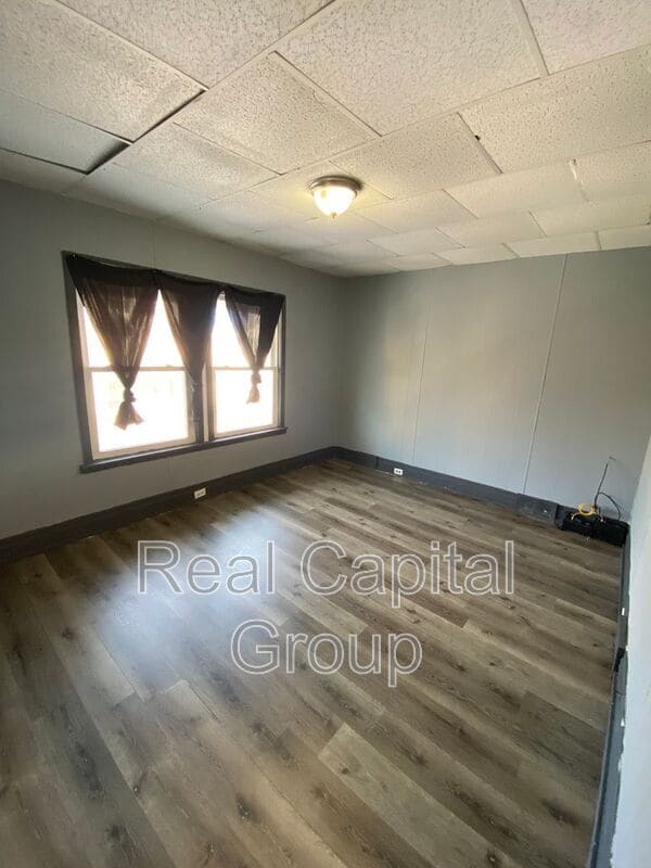 Photo - 709 Townsend Pl Unit Upper