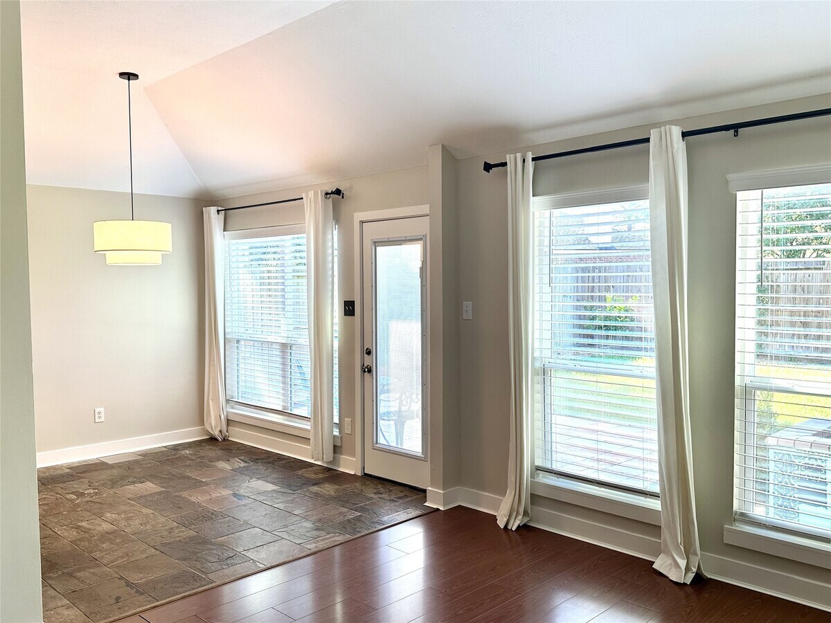 Photo - 3126 Ivy Bend Dr