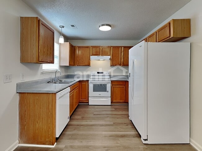 Photo - 4020 Landerwood Dr