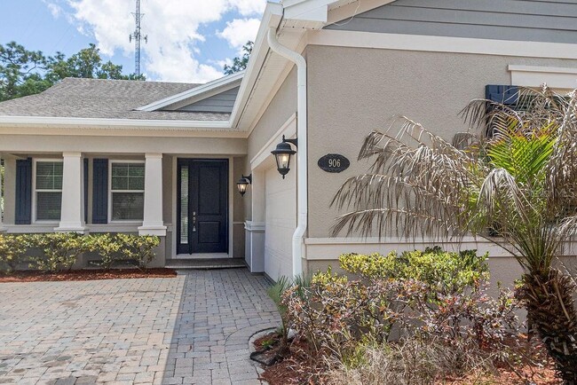 Photo - 906 Victoria Hills Dr S
