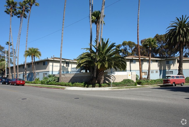 Tradewinds Apartments