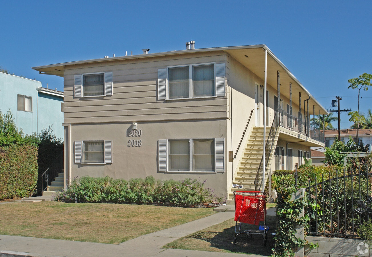 Photo - 2018-2020 S Sherbourne Dr
