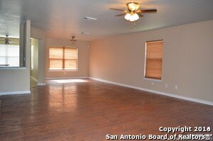 Photo - 443 Bluegrass Creek