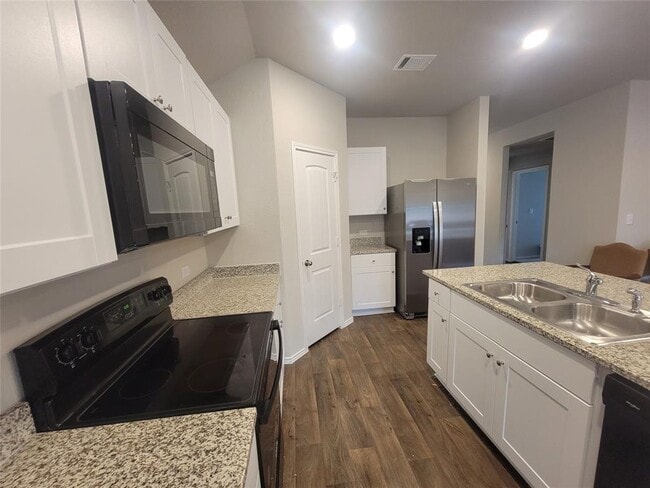 Photo - 5901 Berriweather Dr