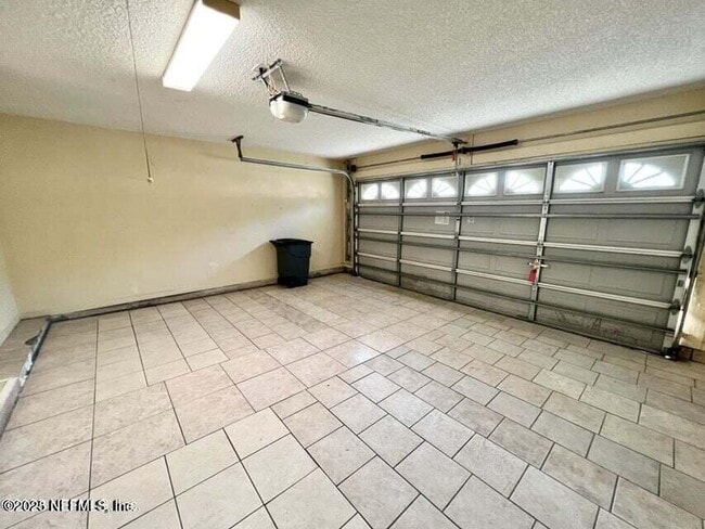 Photo - 7838 Springtime Ln