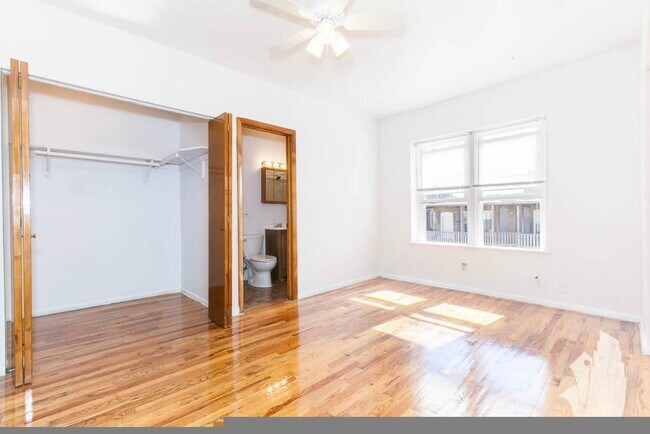 Photo - 4501 N Malden,-3B Unit 3B