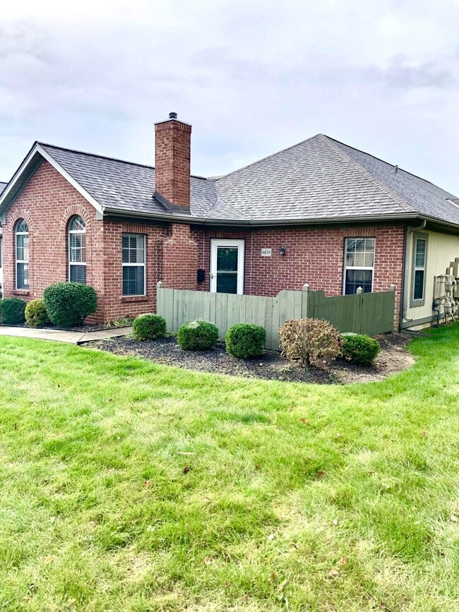 Photo - 6835 Villabrook Dr