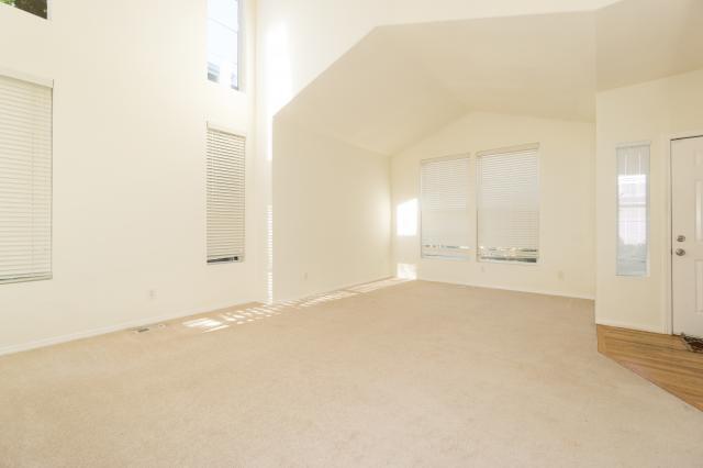 Photo - 4 bedroom in Kent WA 98032