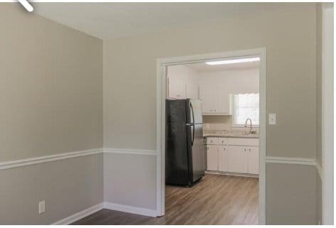 Photo - 560 Old Lundy Rd