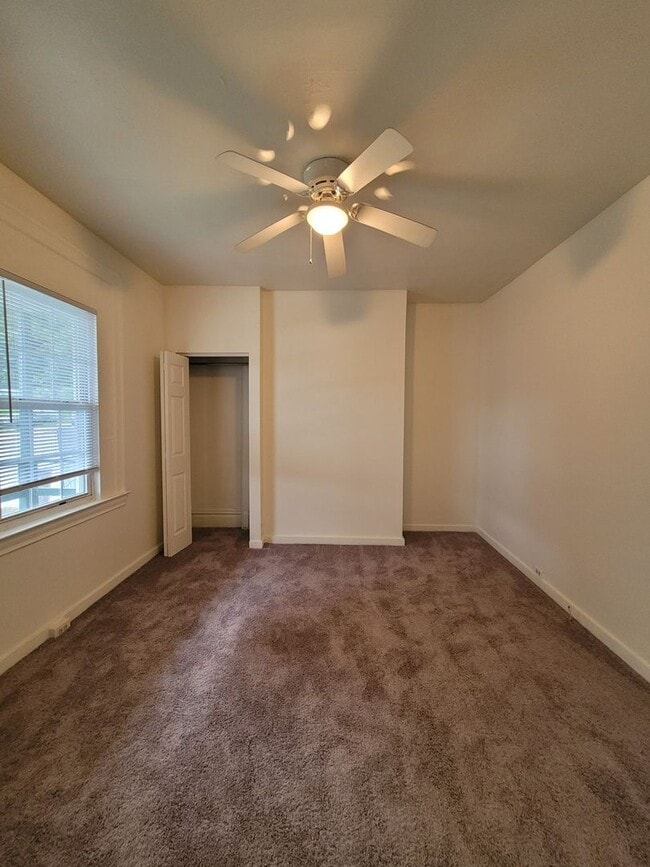 Photo - Dormont - 3 Bedroom Home