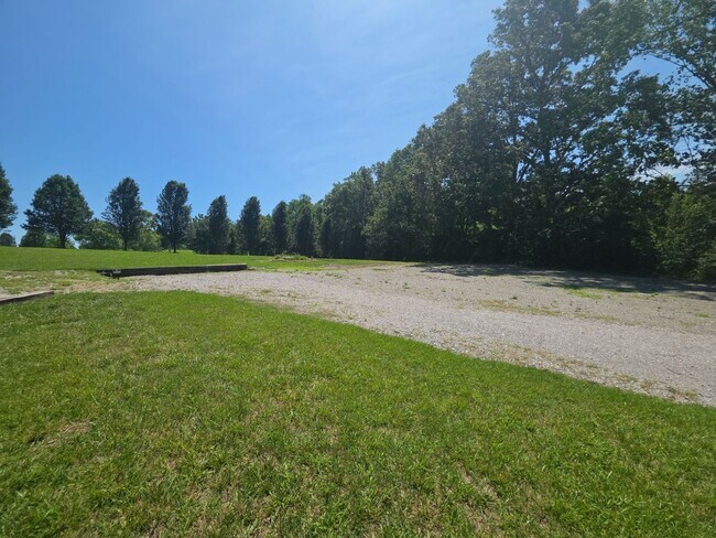 Photo - Spacious 4-Bedroom Home on 1 Acre in Peaceful Rickman Setting