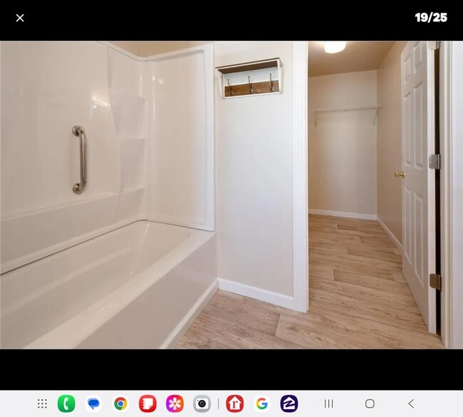 Bathroom - 123 2nd St S Unit 2