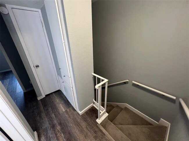 Photo - 5808 Wellington Dr