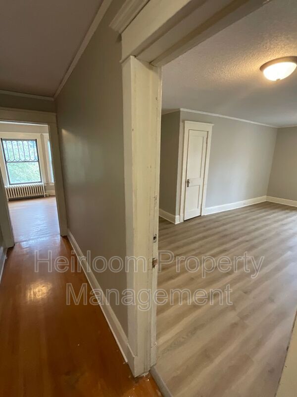 Photo - 601 Woodland Ave Unit Upper